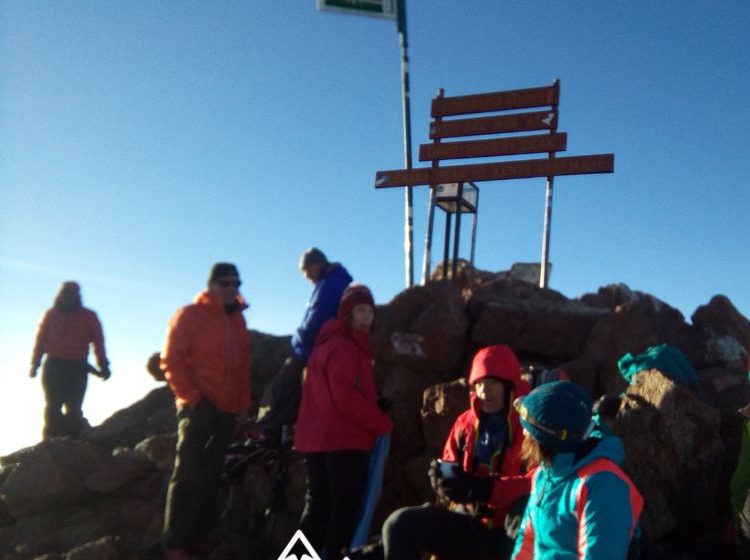 Viaje a Kenia: Subida al Monte Kenia y Safari