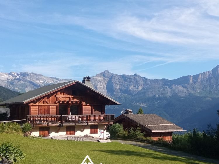 Viajes de Montaña Trekkinea