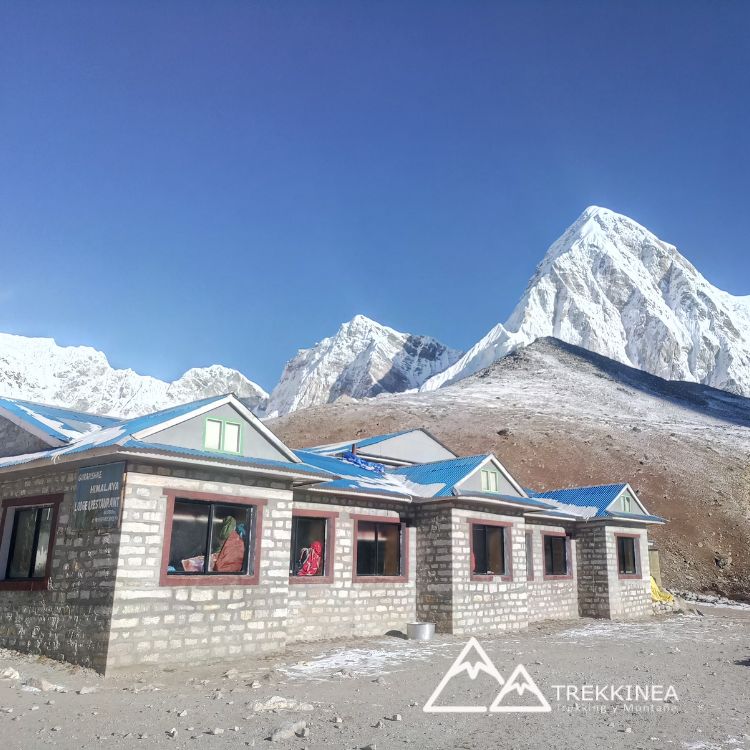 Trekking del Everest Viajes Trekkinea