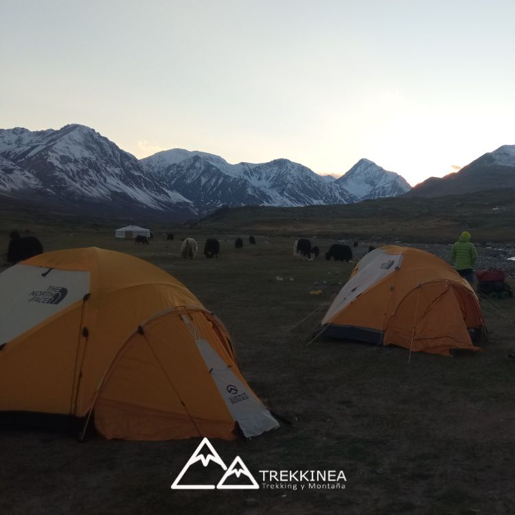 Viajes de Montaña Trekkinea