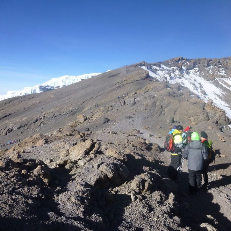 Ascenso al Kilimanjaro y Monte Meru