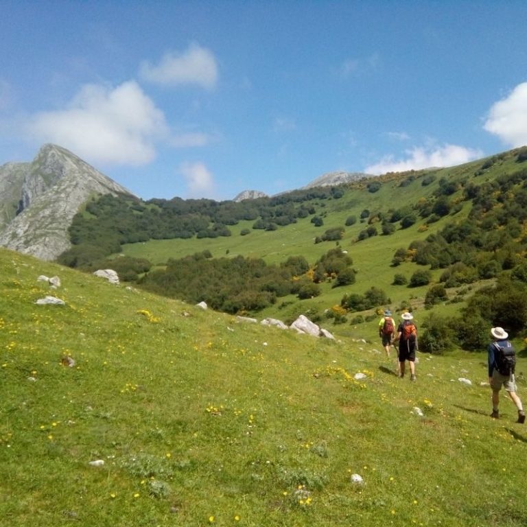 Trekking y ascenso a Peña Ubiña – foto 4